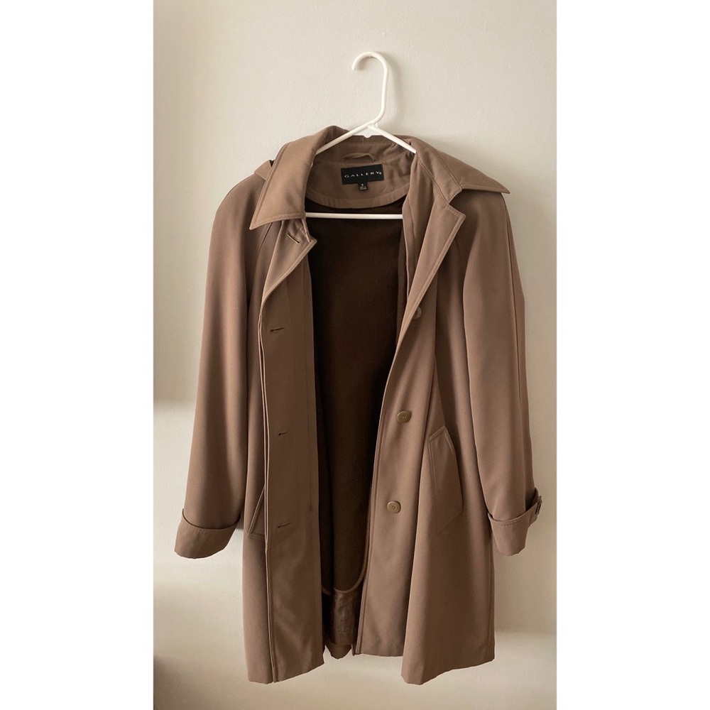 🌟 Beautiful Women’s Coat, Excellent Condition!